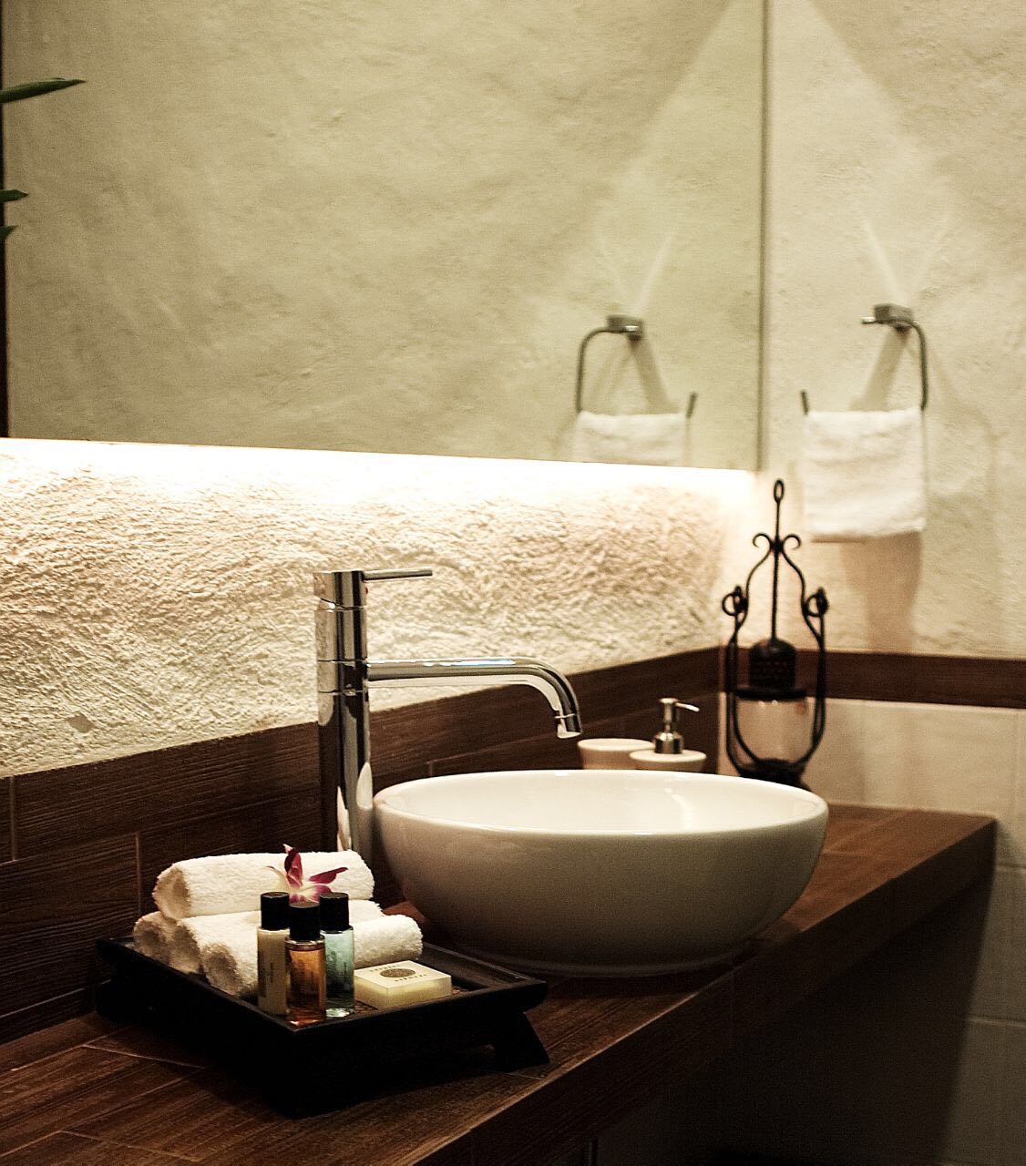 3 BHK Fully Furnished in Casa Feliz , Santacruz West